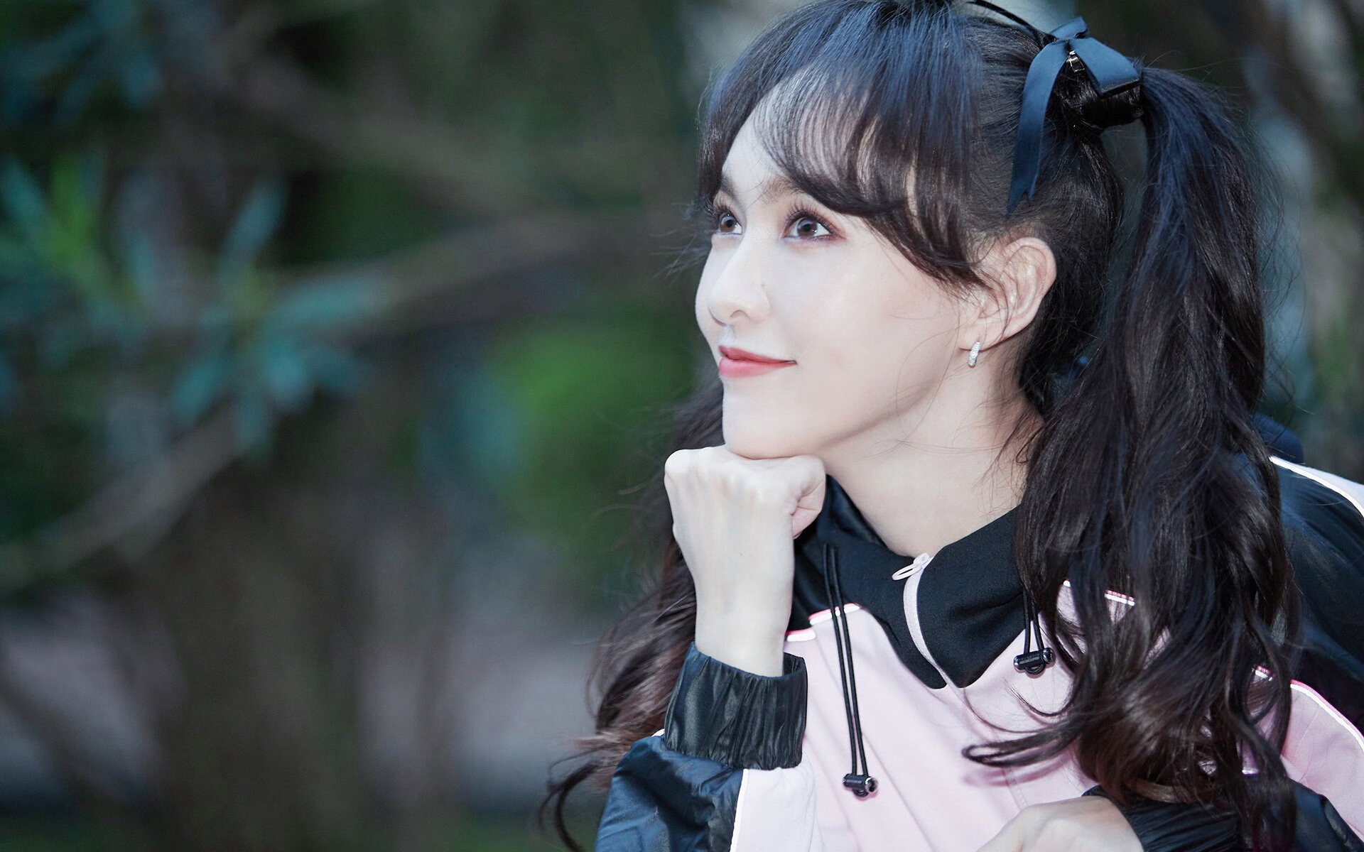 赛场“神级传球”大赏：欧洲足球的美学体现，欧洲足球文化氛围