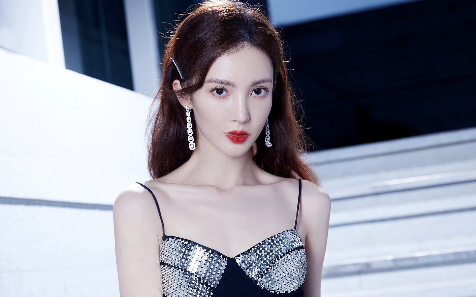 朗斯加强防守覆盖范围扩大拦截面积，朗斯球队实力怎么样